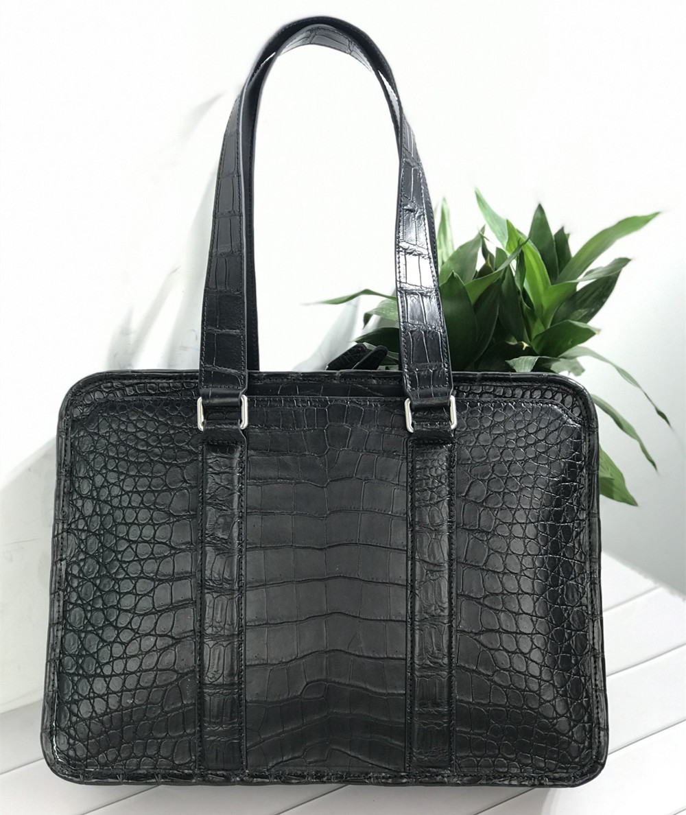 Nowa torba na laptopa ze skóry – Leather Briefcase recenzja i cena