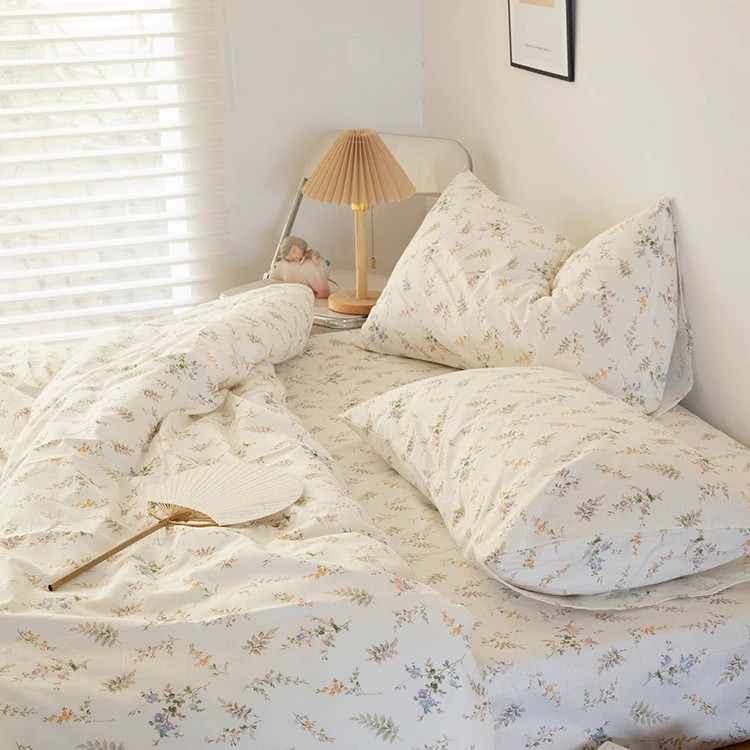 INS Świeży Pastoralny Kwiatowy – Silk Pillowcase recenzja i cena